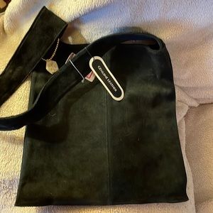 NWT Genuine leather Giani Bernini black purse